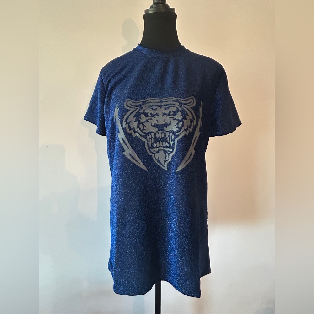 Danny Zhen Blue and Gray T-Shirt